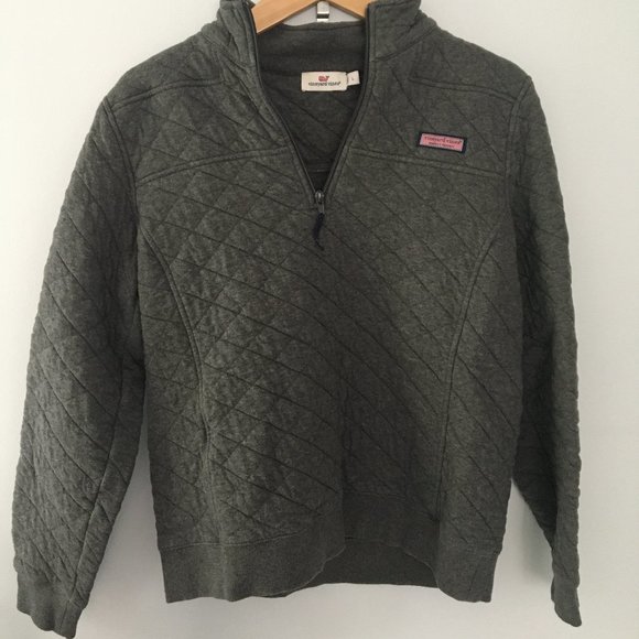 Vineyard Vines Quilted Pullover - Picture 1 of 3